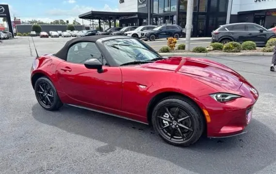 2024 Mazda MX-5 Sport