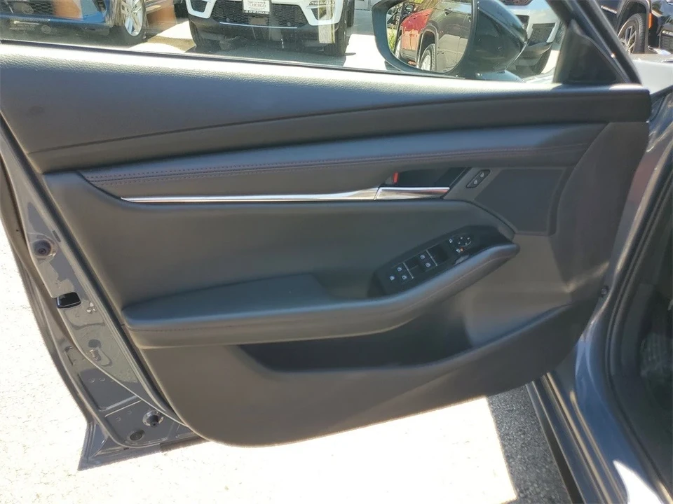 2024 Mazda Mazda 3 4th Gen - Image 18 of 21