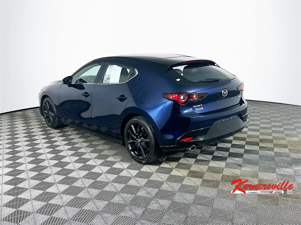 2024 Mazda Mazda 3 4th Gen - Image 5 of 12