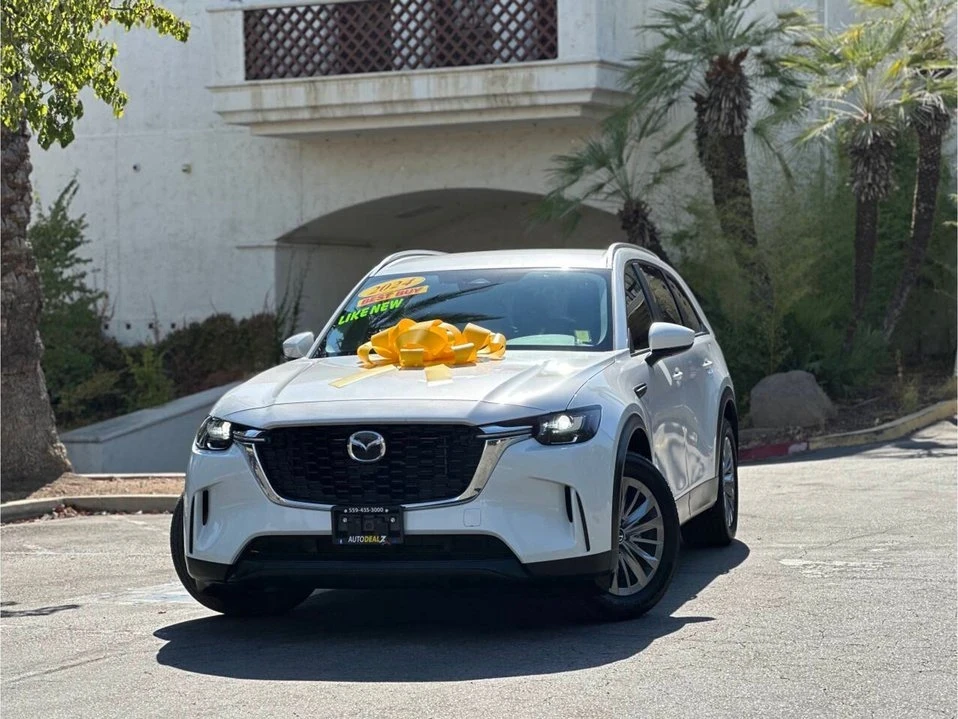 2024 Mazda CX-90 - Image 2 of 19