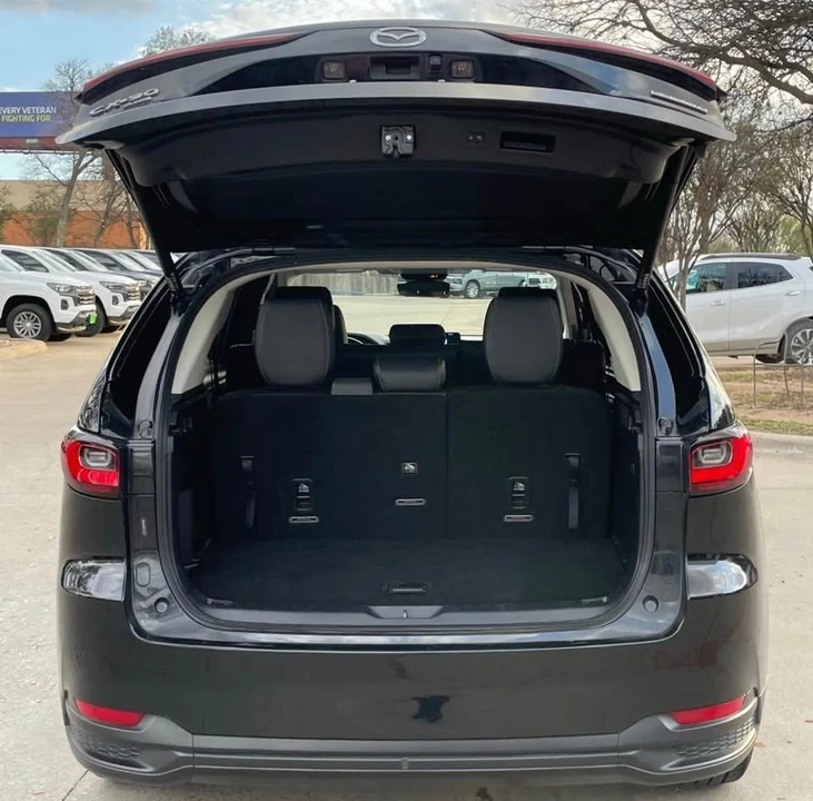 2024 Mazda CX-90 - Image 11 of 12