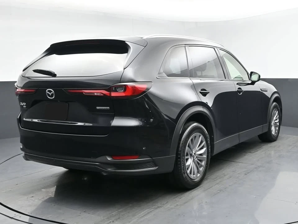 2024 Mazda CX-90 - Image 2 of 15