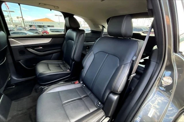 2024 Mazda CX-90 - Image 15 of 17