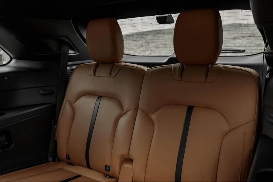 2024 Mazda CX-90 - Image 15 of 19