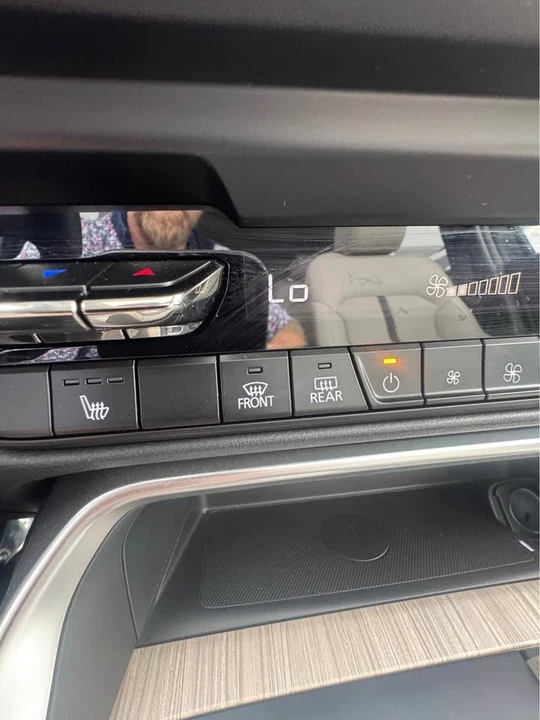 2024 Mazda CX-90 - Image 14 of 17