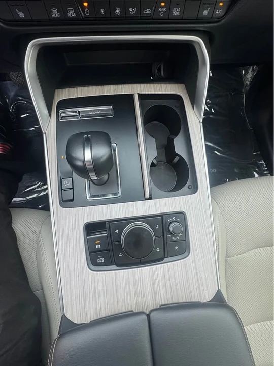 2024 Mazda CX-90 - Image 10 of 17