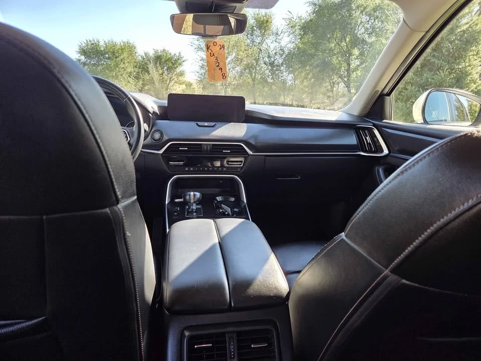 2024 Mazda CX-90 - Image 9 of 9