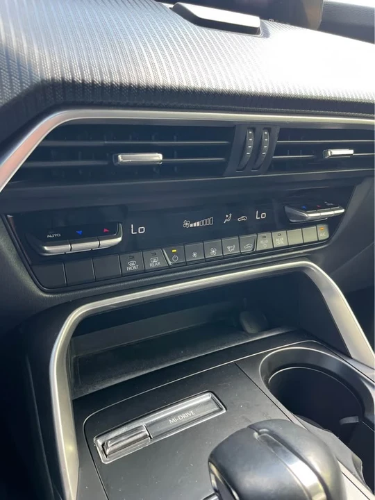 2024 Mazda CX-90 - Image 11 of 15