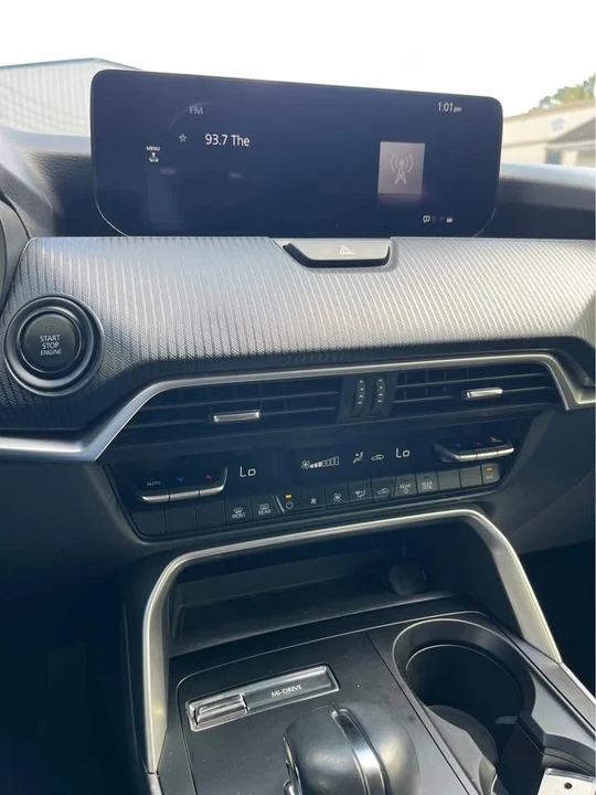 2024 Mazda CX-90 - Image 10 of 15