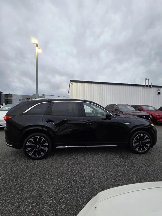 2024 Mazda CX-90 - Image 4 of 14