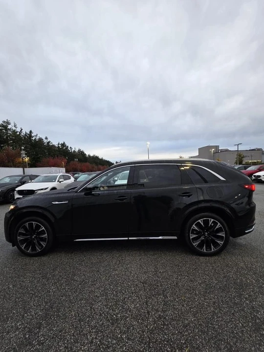 2024 Mazda CX-90 - Image 8 of 14