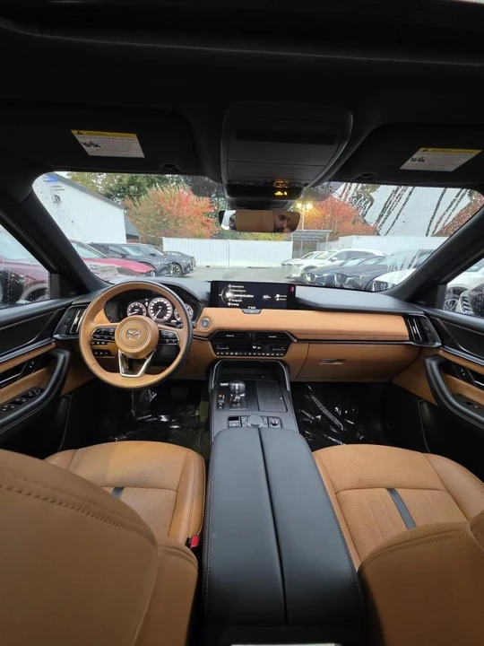 2024 Mazda CX-90 - Image 9 of 14