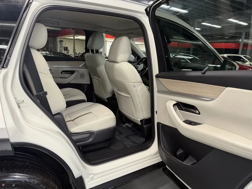 2024 Mazda CX-90 - Image 18 of 20