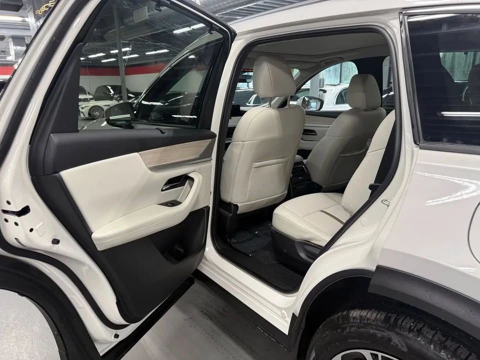 2024 Mazda CX-90 - Image 14 of 20