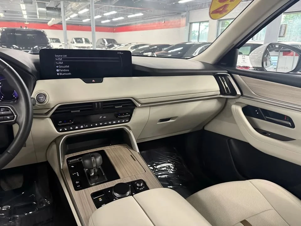 2024 Mazda CX-90 - Image 13 of 20