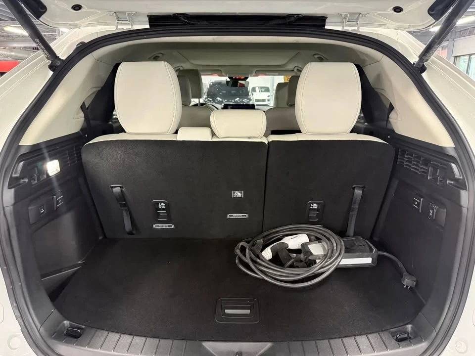 2024 Mazda CX-90 - Image 17 of 20