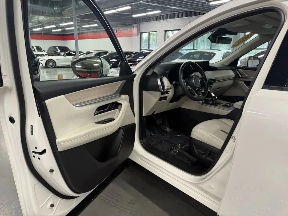 2024 Mazda CX-90 - Image 9 of 20
