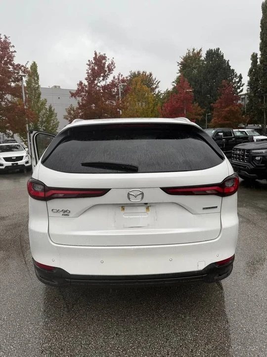 2024 Mazda CX-90 - Image 7 of 9