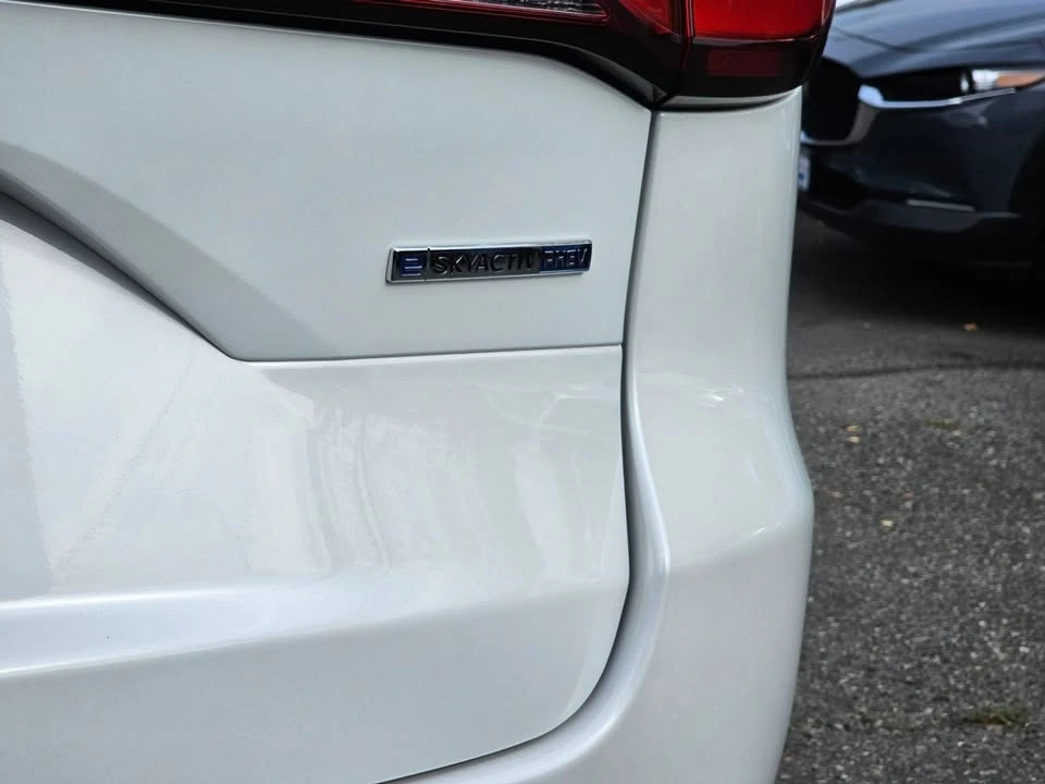 2024 Mazda CX-90 - Image 16 of 19