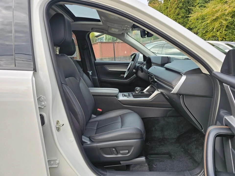 2024 Mazda CX-90 - Image 10 of 19