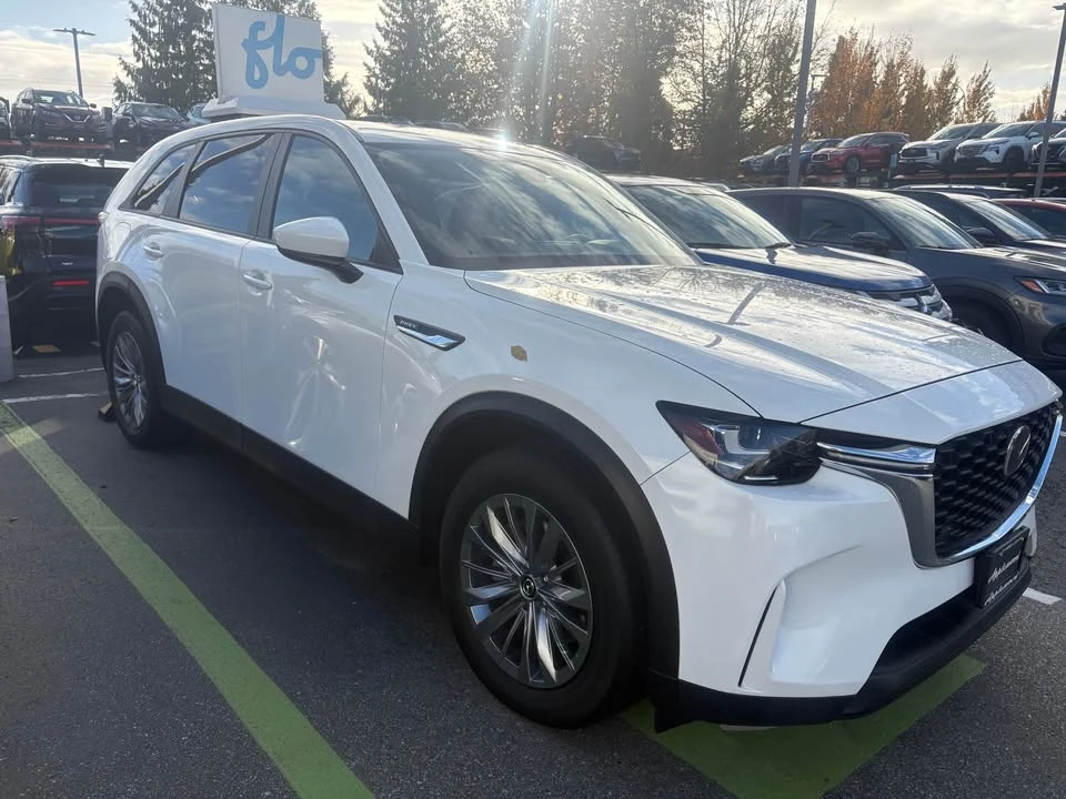 2024 Mazda CX-90 - Image 3 of 4