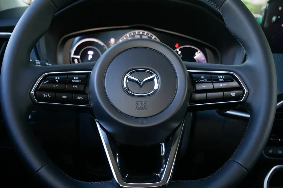 2024 Mazda CX-90 - Image 18 of 20