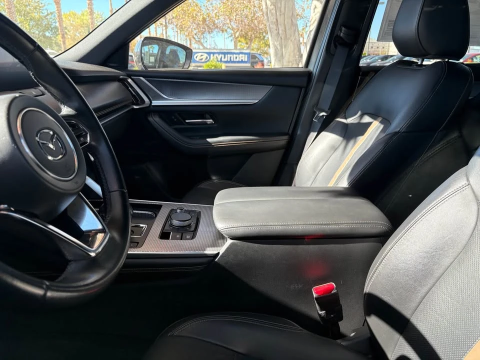 2024 Mazda CX-90 - Image 2 of 4