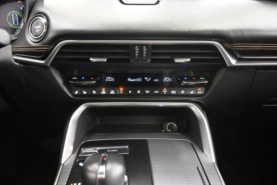 2024 Mazda CX-90 - Image 15 of 20