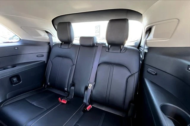 2024 Mazda CX-90 - Image 16 of 17
