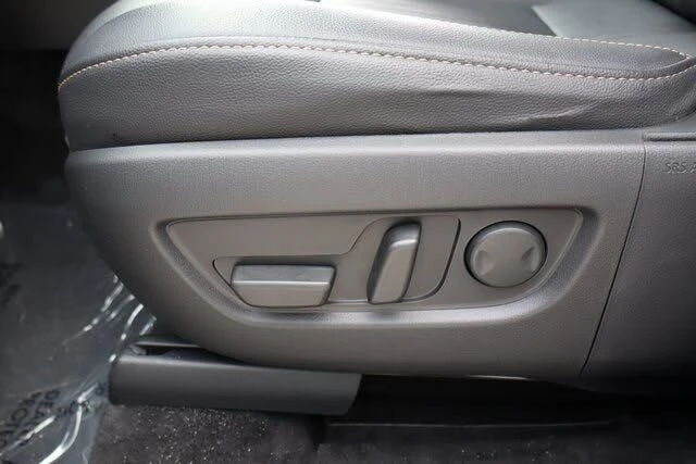 2024 Mazda CX-90 - Image 10 of 18