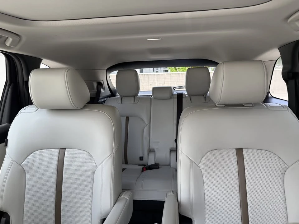 2024 Mazda CX-90 - Image 9 of 10