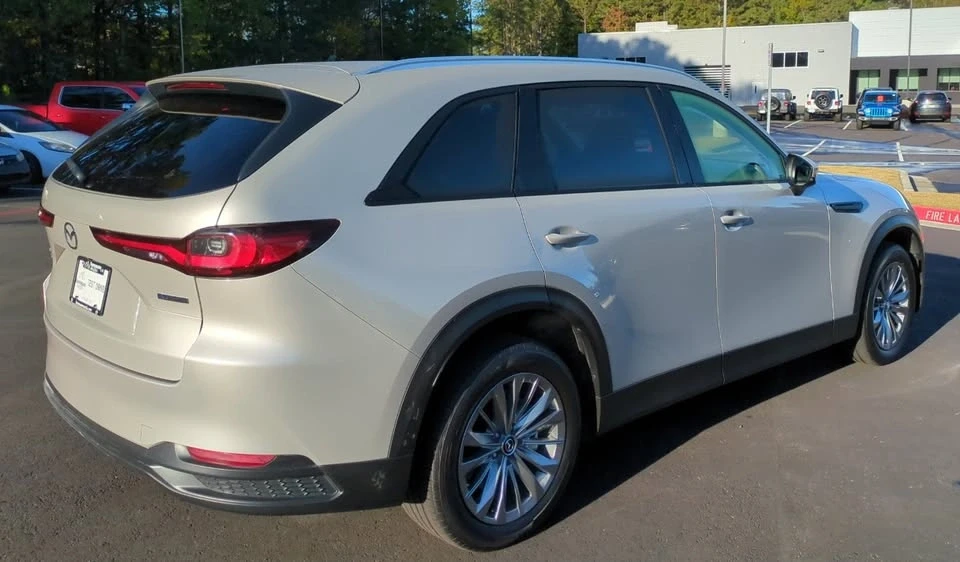 2024 Mazda CX-90 - Image 4 of 13
