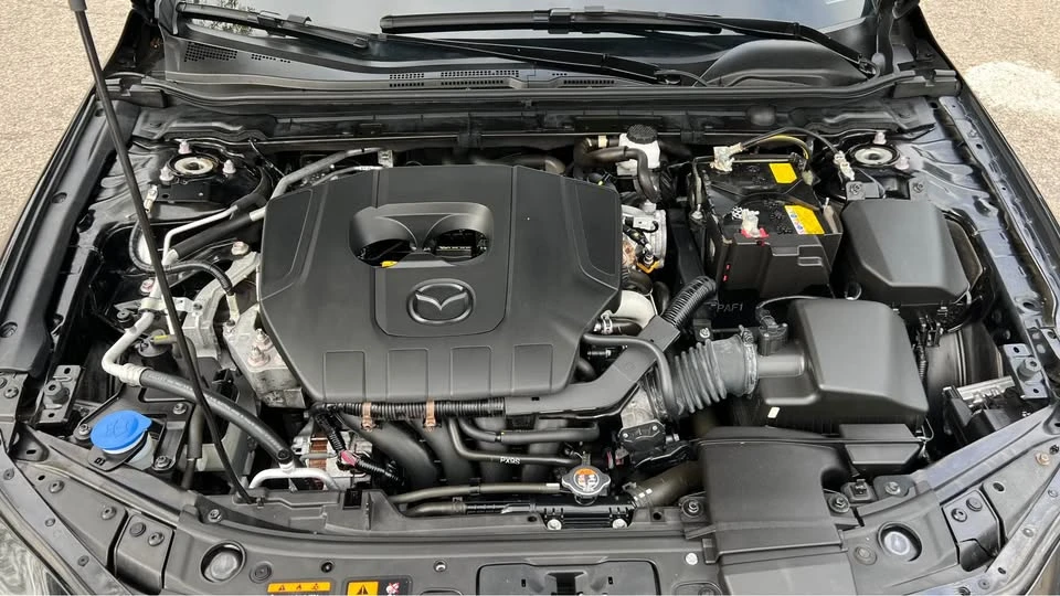 2024 Mazda Mazda 3 4th Gen - Image 15 of 20