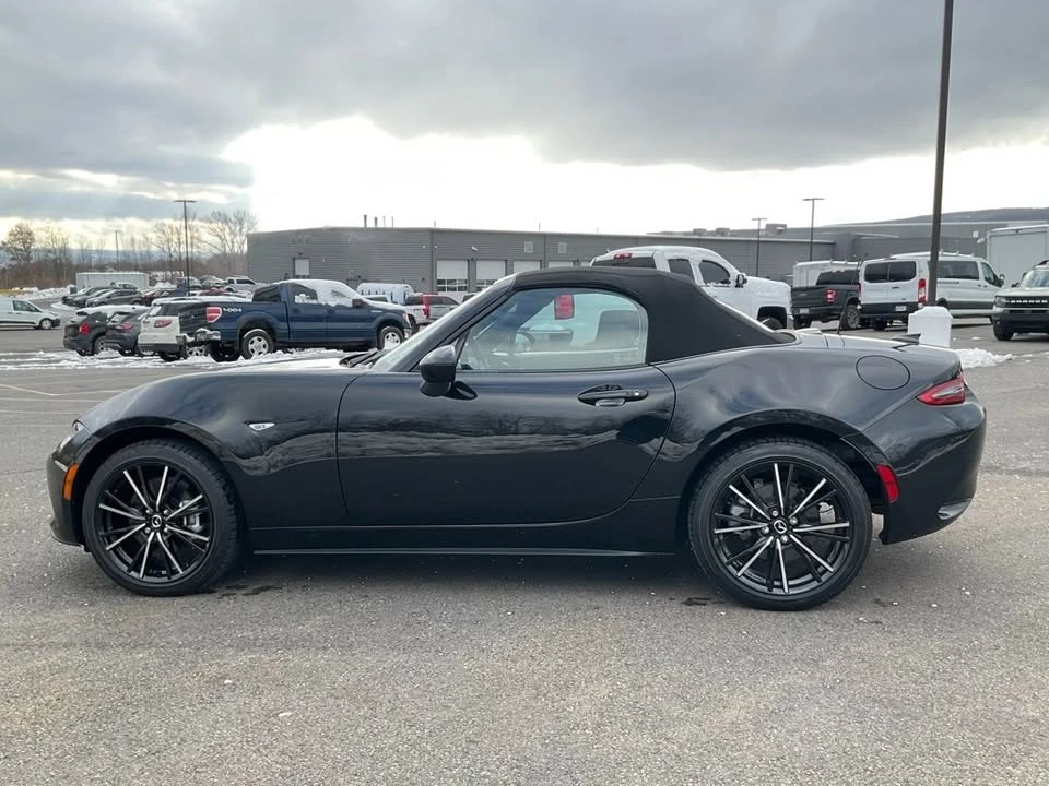 2024 Mazda ND MX-5 Miata - Image 4 of 20