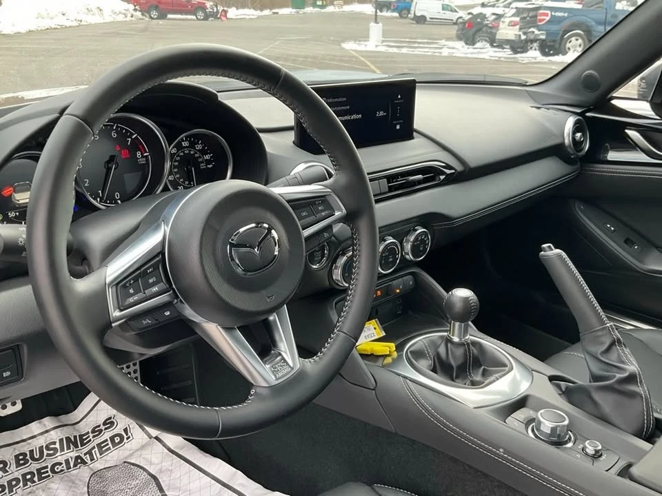 2024 Mazda ND MX-5 Miata - Image 17 of 20
