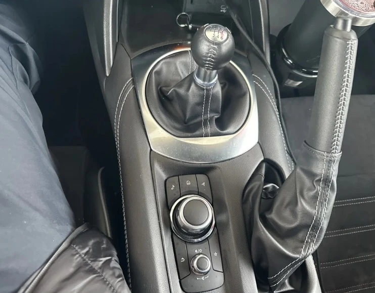 2024 Mazda ND MX-5 Miata - Image 5 of 9