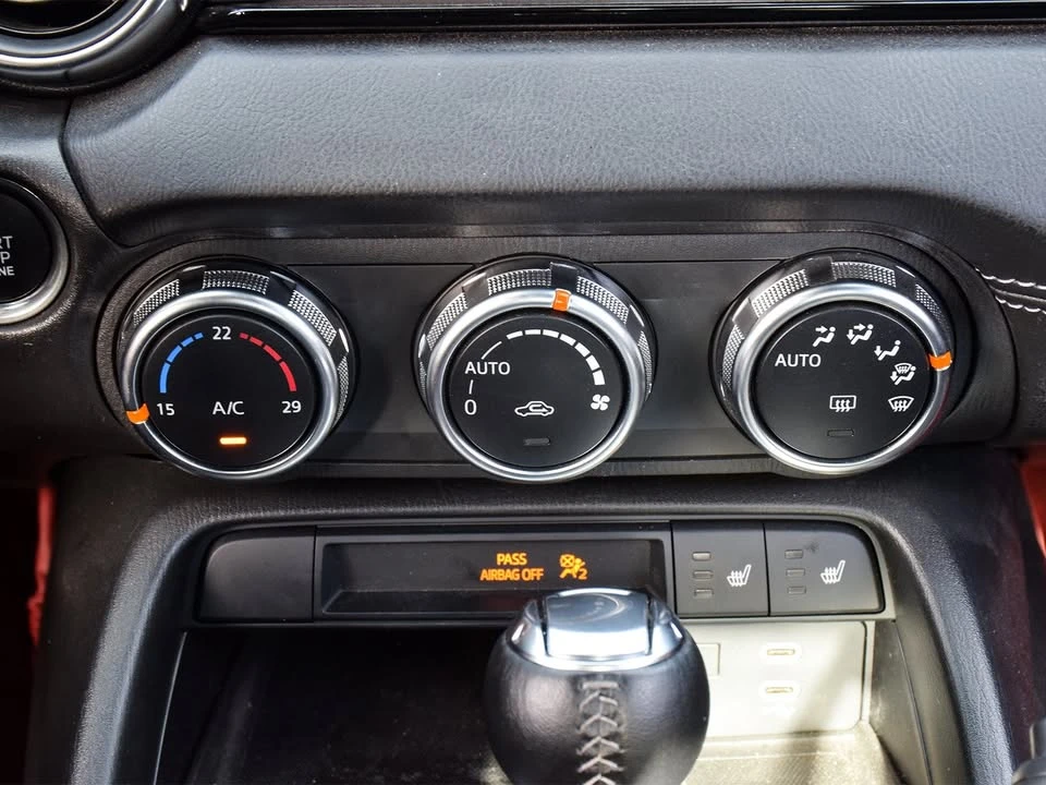 2024 Mazda ND MX-5 Miata - Image 16 of 19