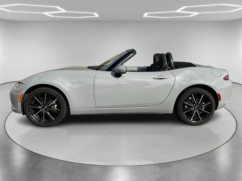 2024 Mazda ND MX-5 Miata - Image 8 of 17