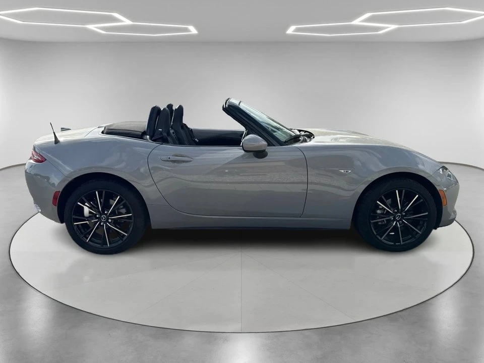 2024 Mazda ND MX-5 Miata - Image 4 of 17
