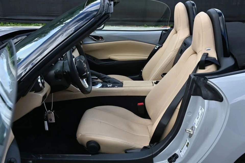 2024 Mazda ND MX-5 Miata - Image 14 of 20
