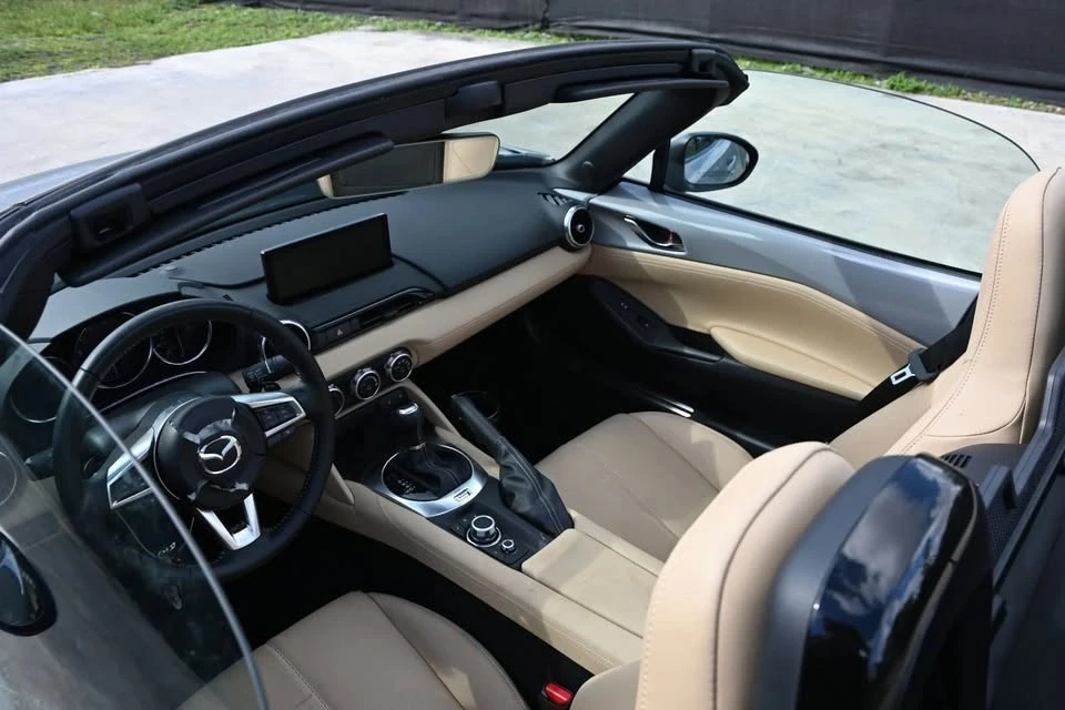 2024 Mazda ND MX-5 Miata - Image 15 of 20