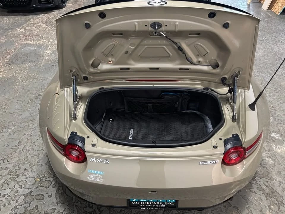 2024 Mazda ND MX-5 Miata - Image 17 of 19