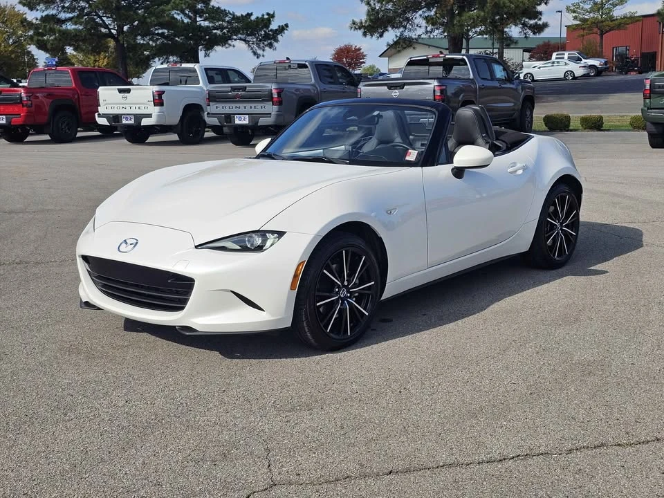 2024 Mazda ND MX-5 Miata - Image 9 of 13