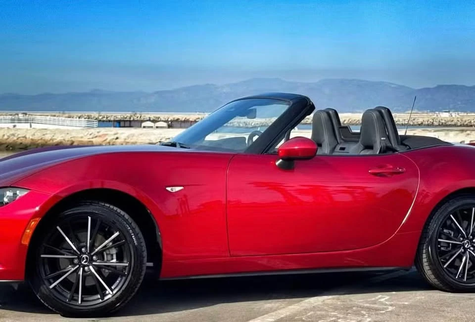 2024 Mazda ND MX-5 Miata - Image 9 of 11