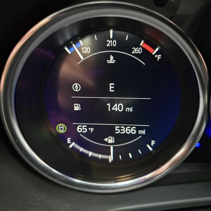 2024 Mazda ND MX-5 Miata - Image 8 of 19