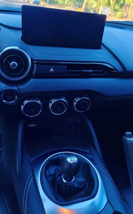 2024 Mazda ND MX-5 Miata - Image 10 of 11