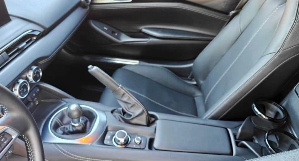 2024 Mazda ND MX-5 Miata - Image 8 of 11