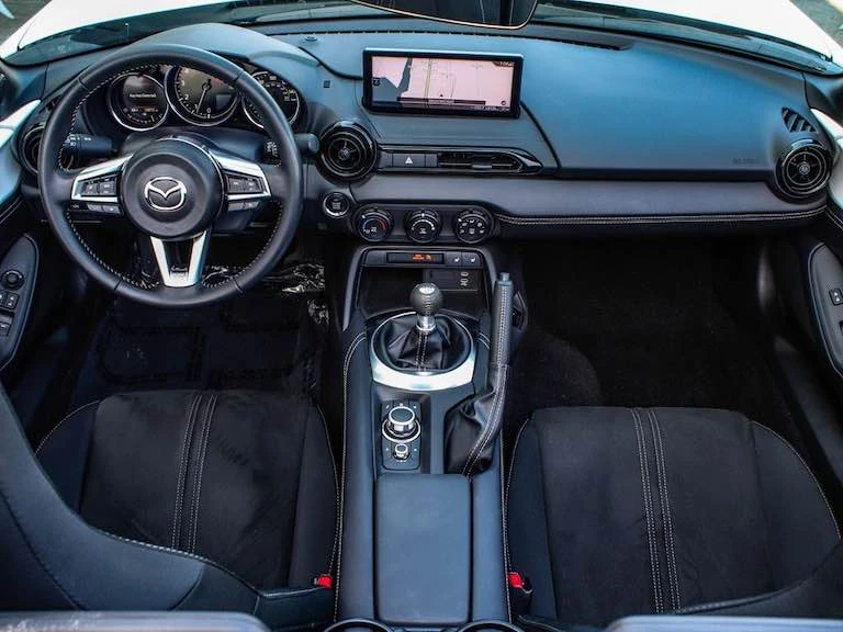 2024 Mazda ND MX-5 Miata - Image 9 of 14