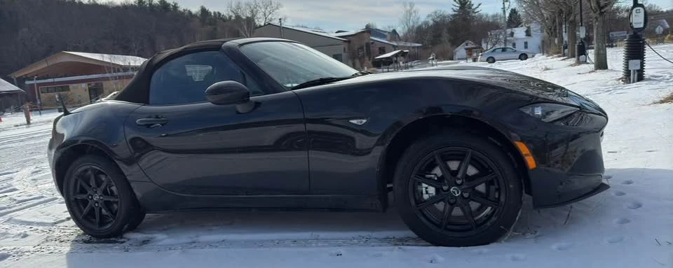 2024 Mazda ND MX-5 Miata - Image 4 of 9
