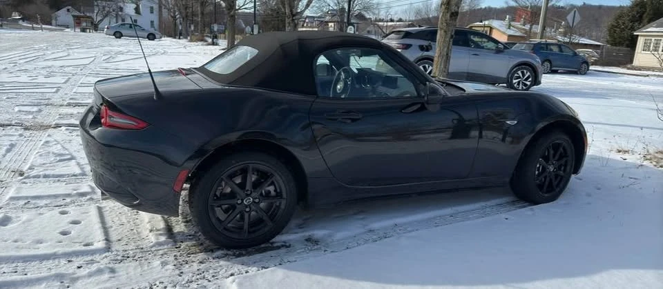 2024 Mazda ND MX-5 Miata - Image 7 of 9
